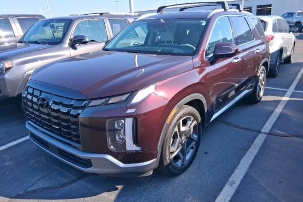 2023 Hyundai Palisade Limited photo 1