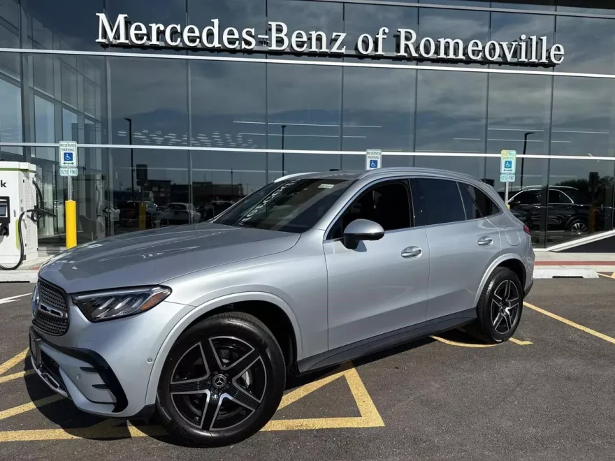 2025 Mercedes Benz GLC 350e 4MATIC photo 1