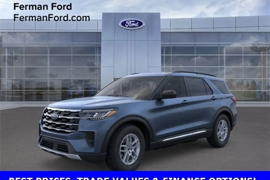 2025 Ford Explorer photo 1