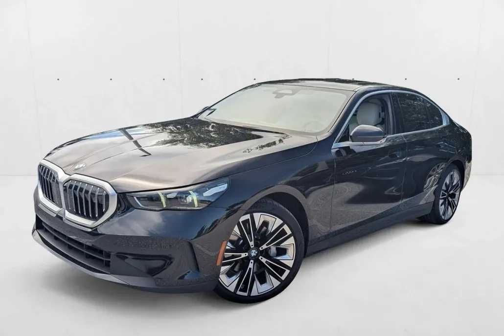 2025 Bmw 530i photo 1