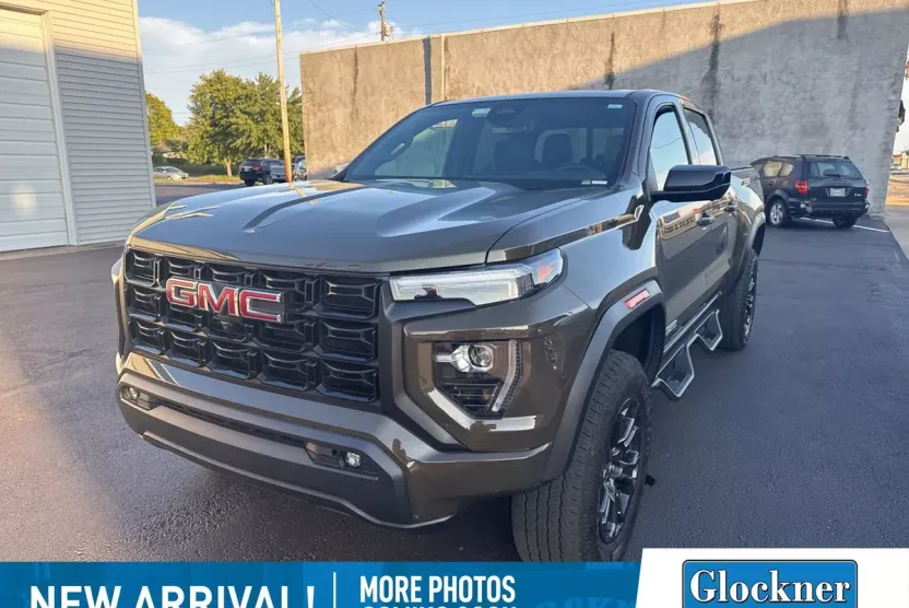 2023 Gmc Canyon Elevation photo 1