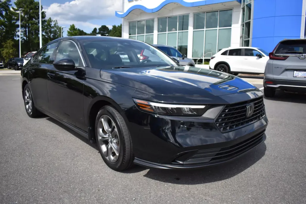 2023 Honda Accord EX photo 1