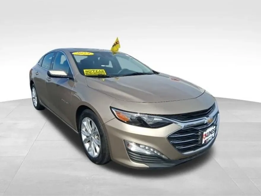 2024 Chevrolet Malibu 1LT photo 1