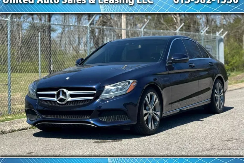 2016 Mercedes Benz C 300 photo 1
