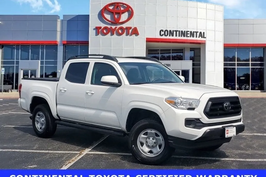 2023 Toyota Tacoma 4x4 SR photo 1