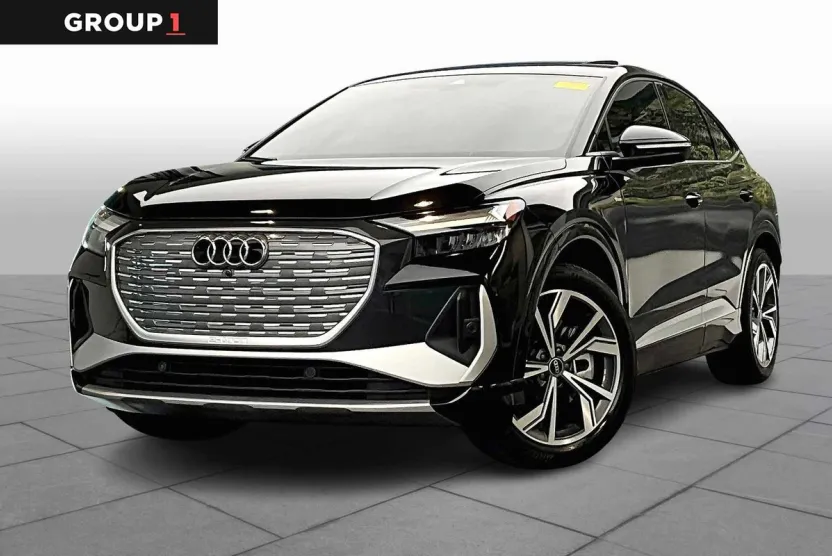 2024 Audi Q4 50 55 E-tron Premium Plus photo 1
