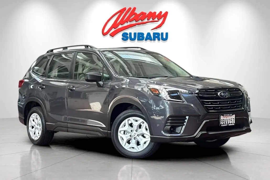 2022 Subaru Forester Base photo 1