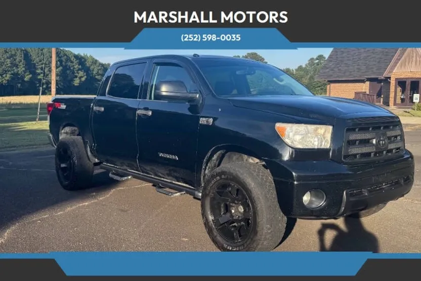 2011 Toyota Tundra SR5 photo 1