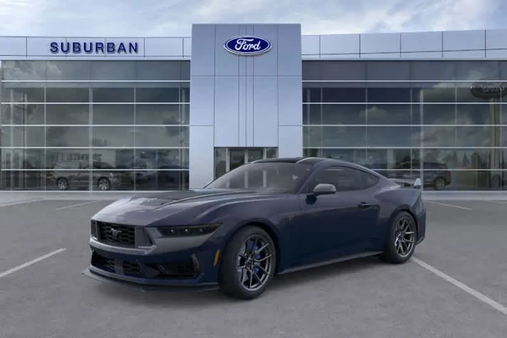 2025 Ford Mustang Dark Horse photo 1