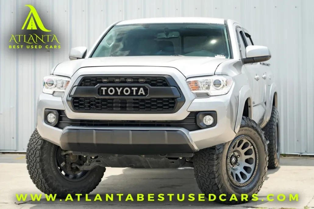 2016 Toyota Tacoma SR5 photo 1