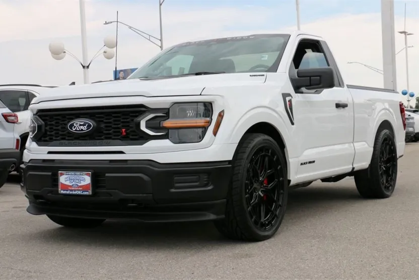 2025 Ford F-150 XL photo 1