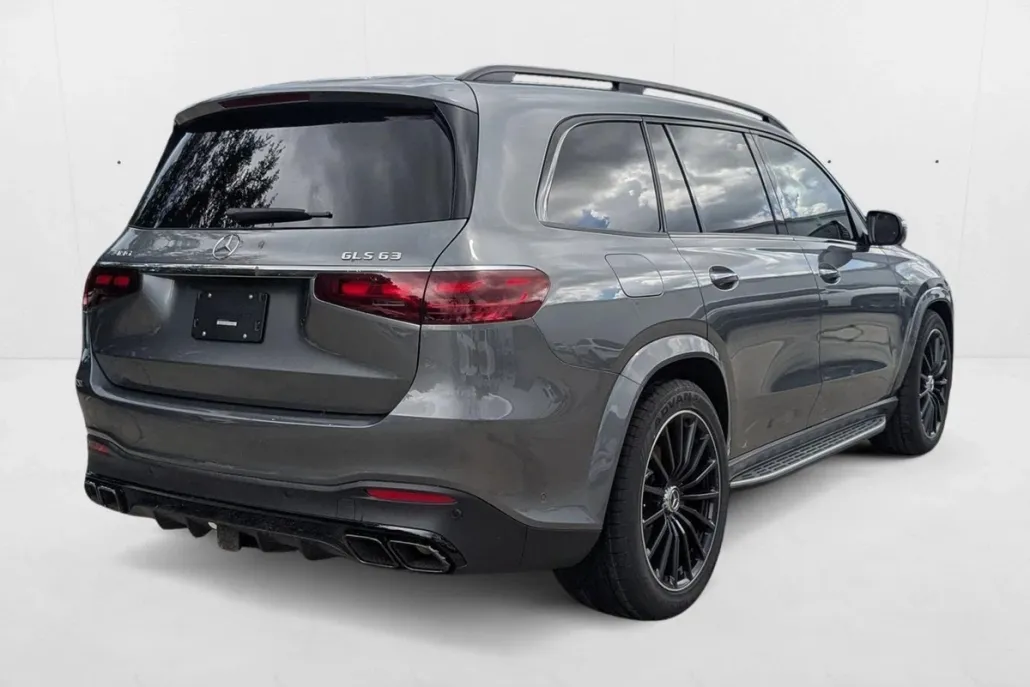 2026 Mercedes Benz GLS AMG 63 4MATIC photo 1