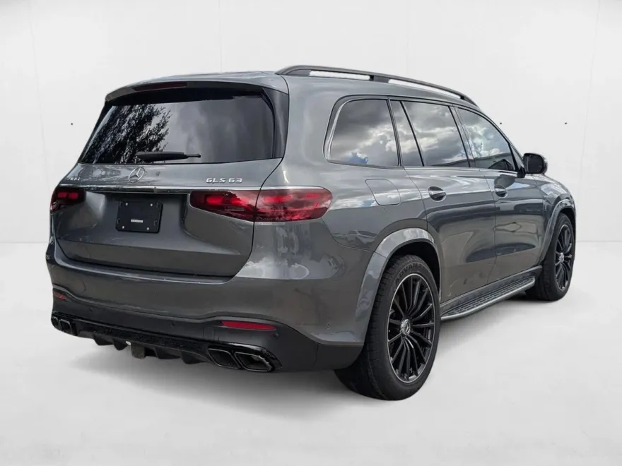 2026 Mercedes Benz GLS AMG 63 4MATIC photo 1