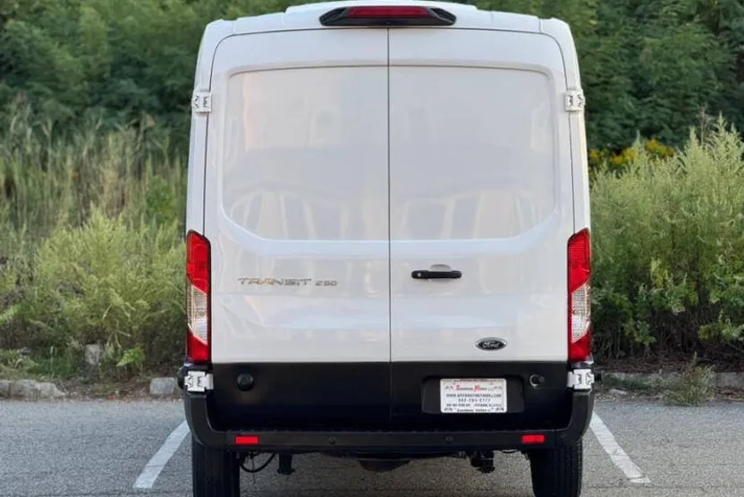 2019 Ford Transit Cargo Van Passenger photo 1
