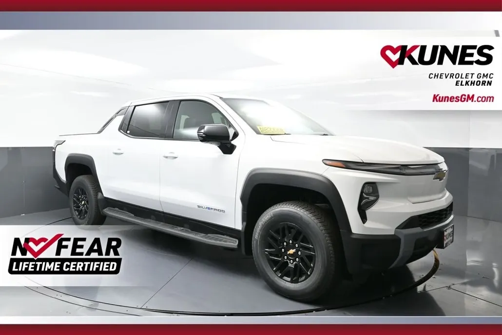 2025 Chevrolet Silverado EV LT photo 1