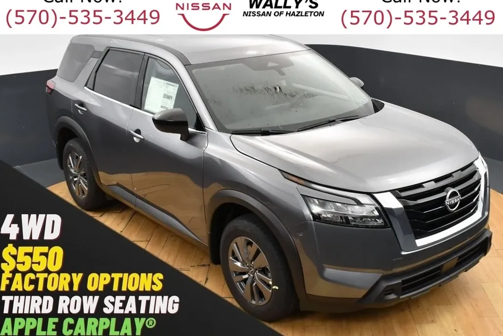2025 Nissan Pathfinder S photo 1