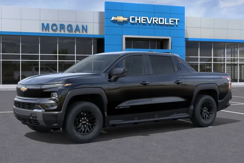 2026 Chevrolet Silverado LT photo 1