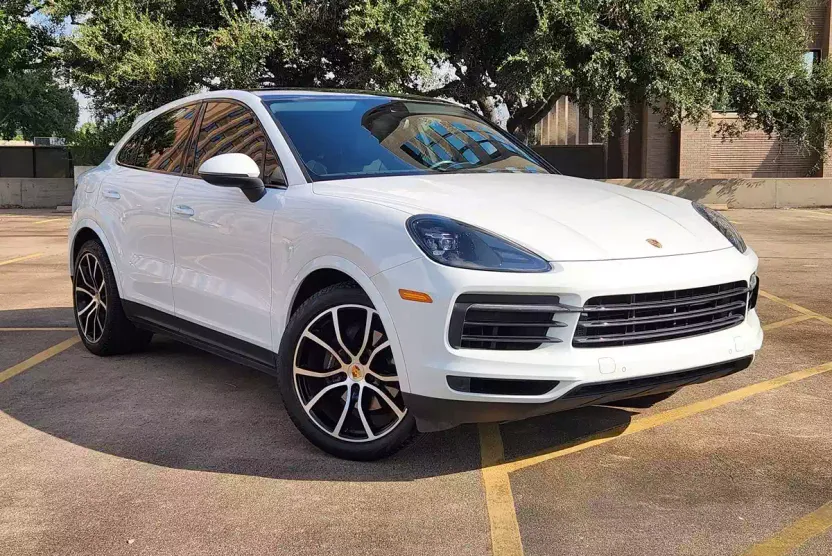 2020 Porsche Cayenne Coupe photo 1
