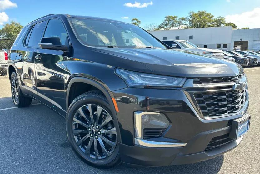 2023 Chevrolet Traverse RS photo 1