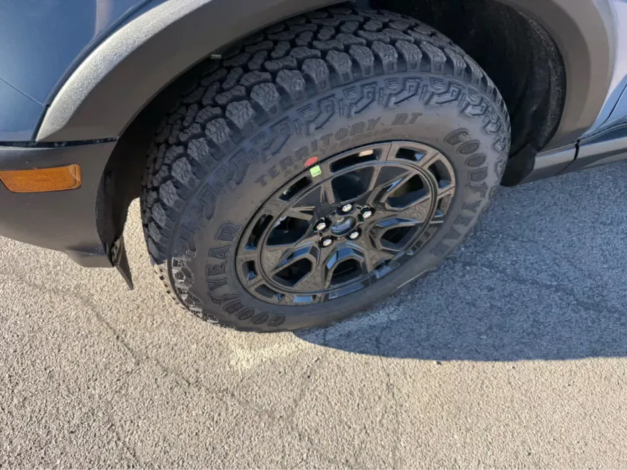 2025 Ford Bronco Sport Outer Banks photo 1