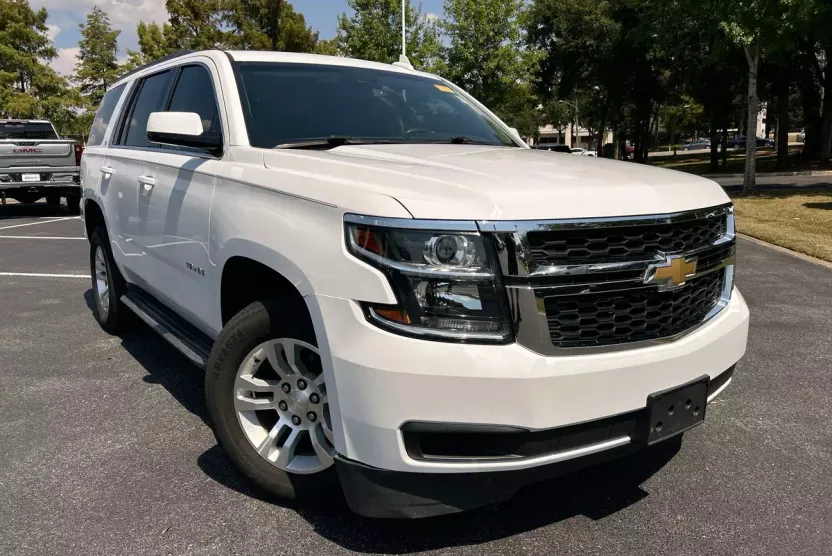 2020 Chevrolet Tahoe LT photo 1