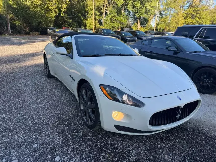 2017 Maserati Granturismo Base photo 1