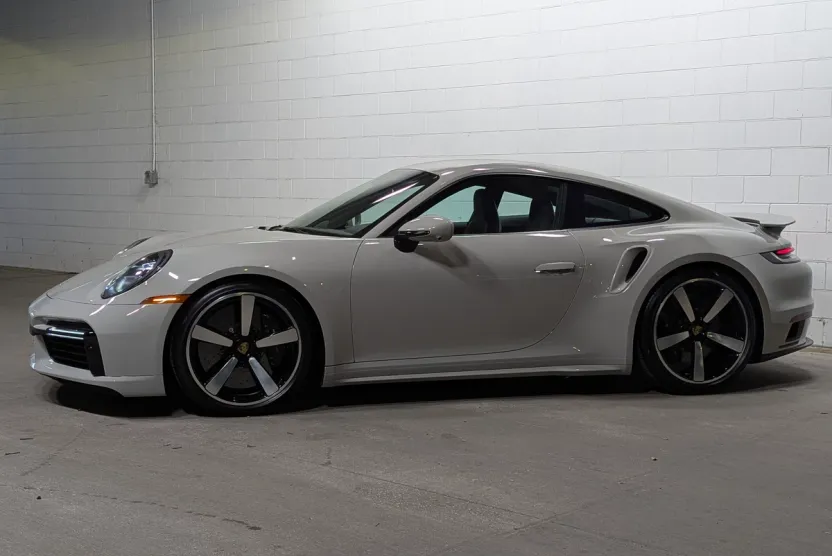 2024 Porsche 911 Turbo S photo 1