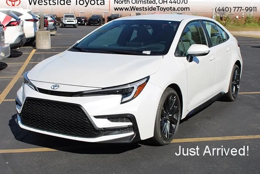 2025 Toyota Corolla SE photo 1