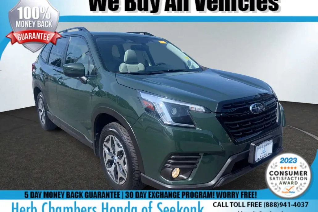 2023 Subaru Forester Premium photo 1