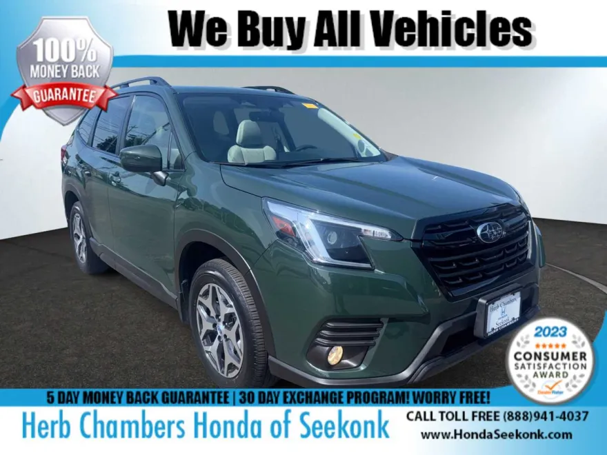 2023 Subaru Forester Premium photo 1