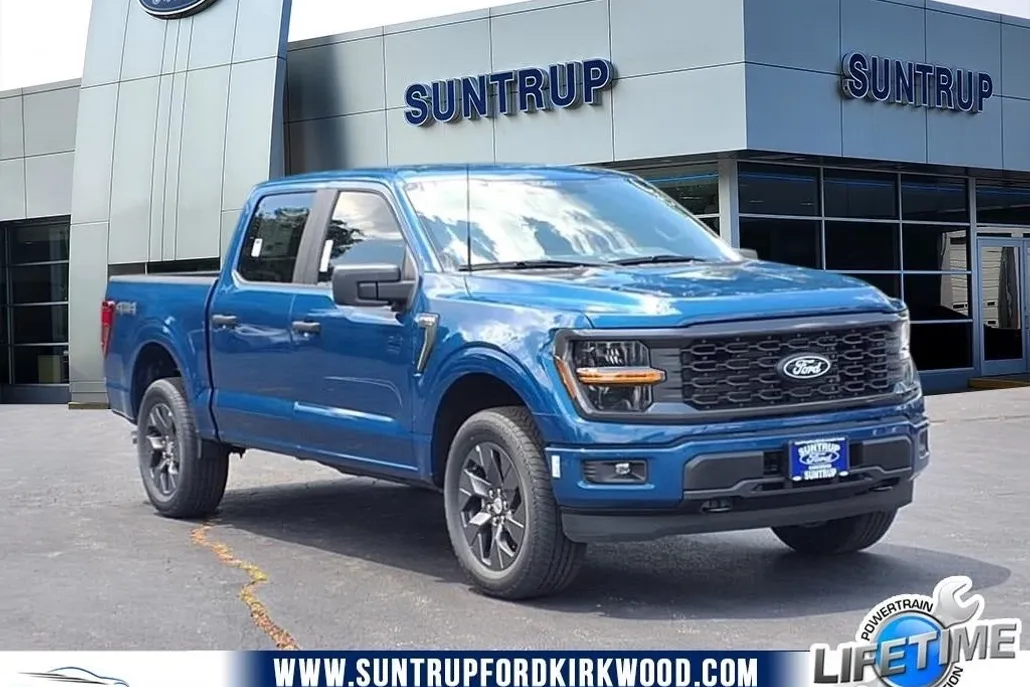2025 Ford F-150 STX photo 1