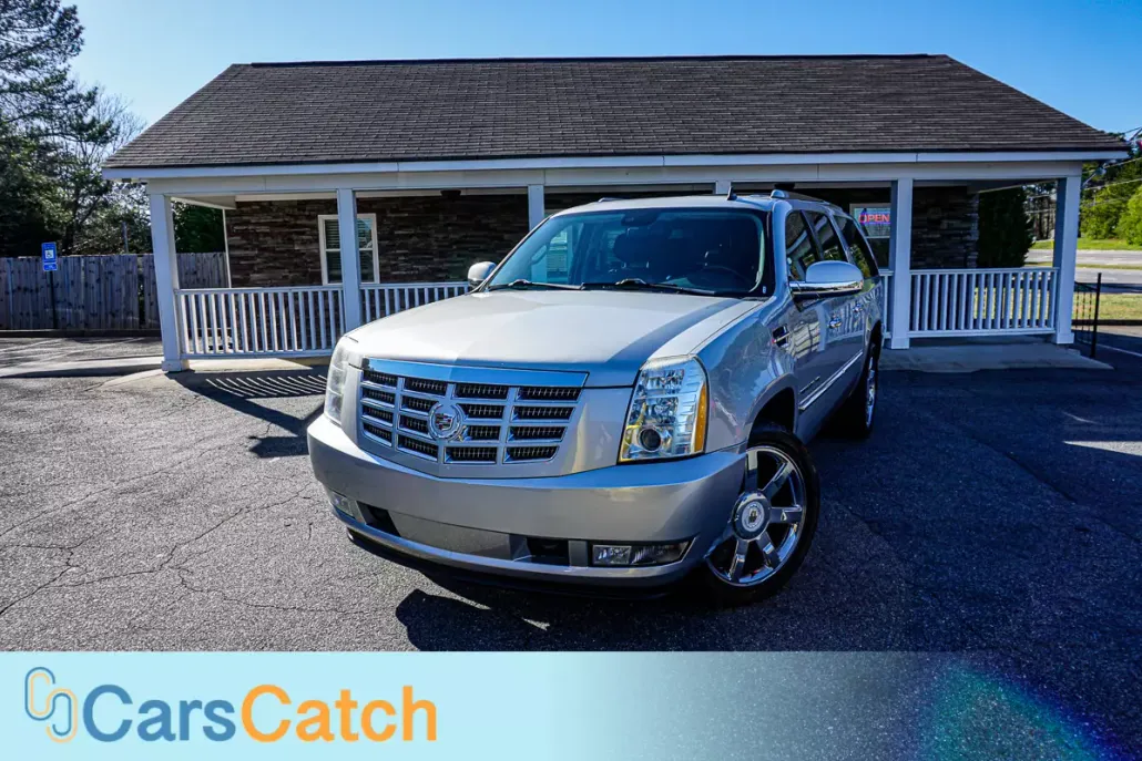 2013 Cadillac Escalade ESV Luxury photo 1