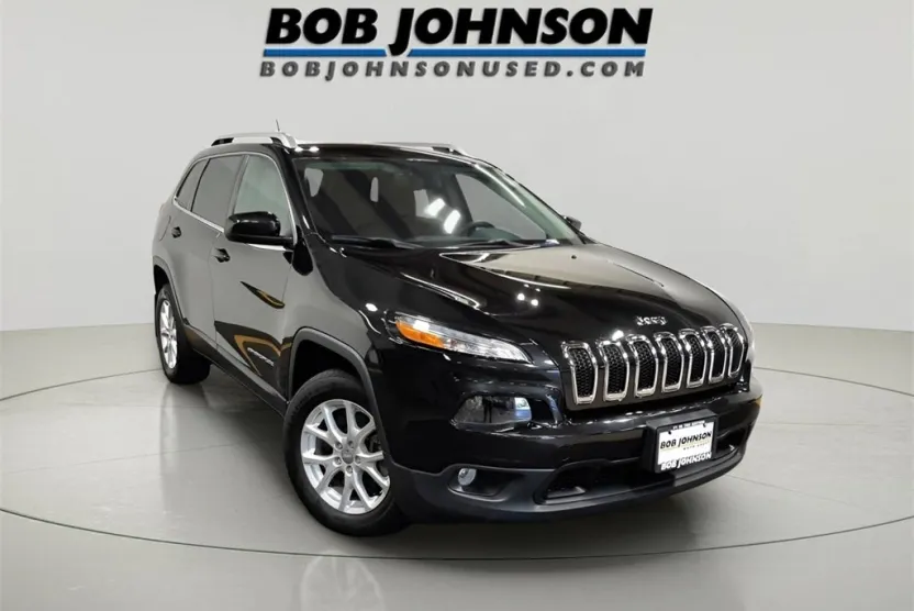 2015 Jeep Cherokee Latitude photo 1