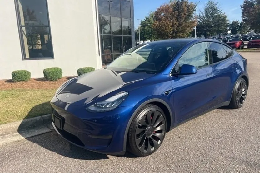 2020 Tesla Model Y Performance photo 1