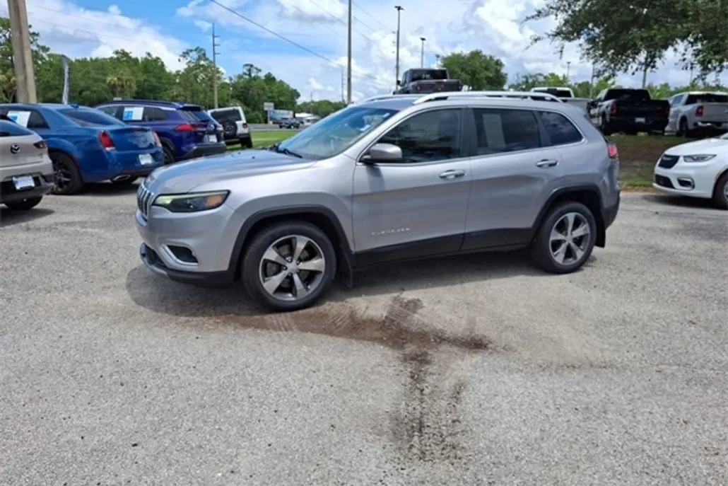 2020 Jeep Cherokee Limited photo 1