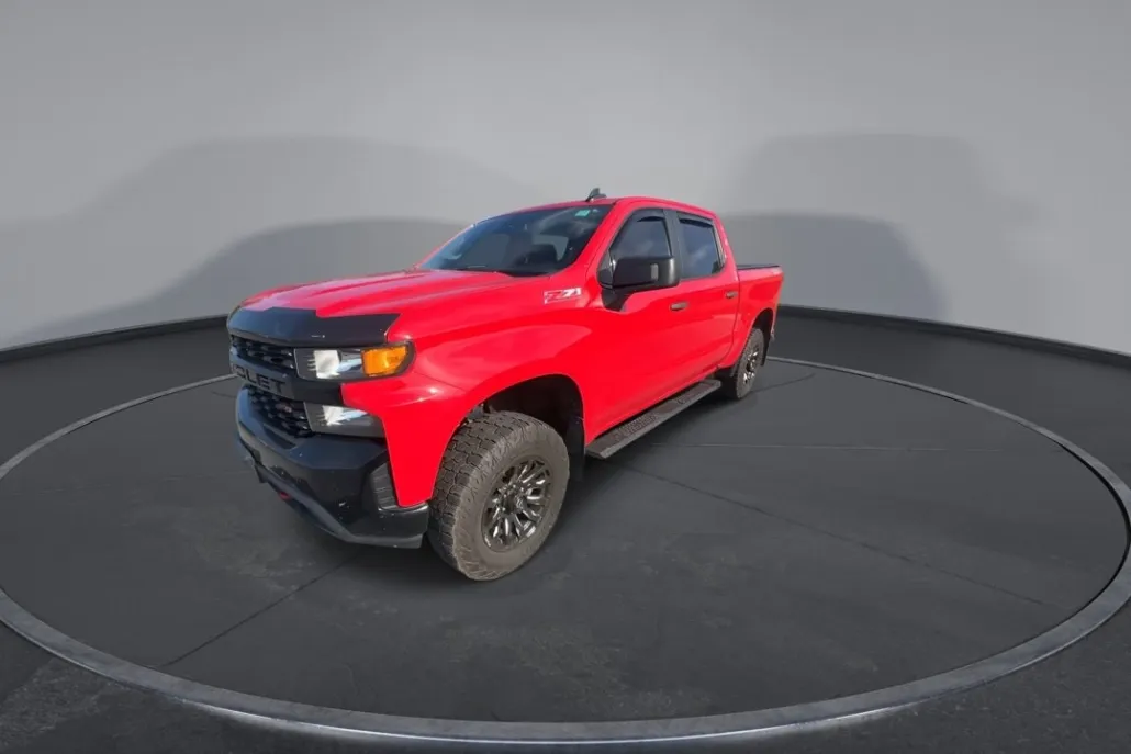 2019 Chevrolet Silverado 1500 Custom Trail Boss photo 1