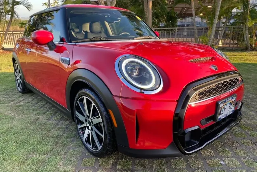 2023 Mini Cooper 2 Door Hardtop S photo 1
