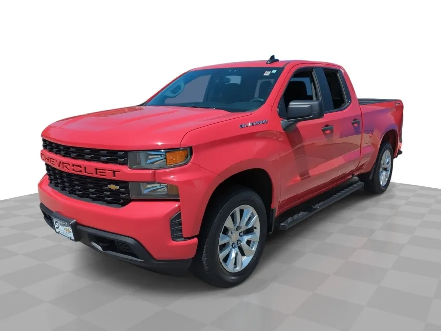 2022 Chevrolet Silverado 1500 Custom photo 1