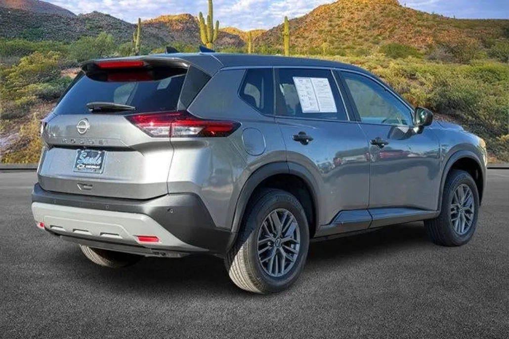 2023 Nissan Rogue S photo 1