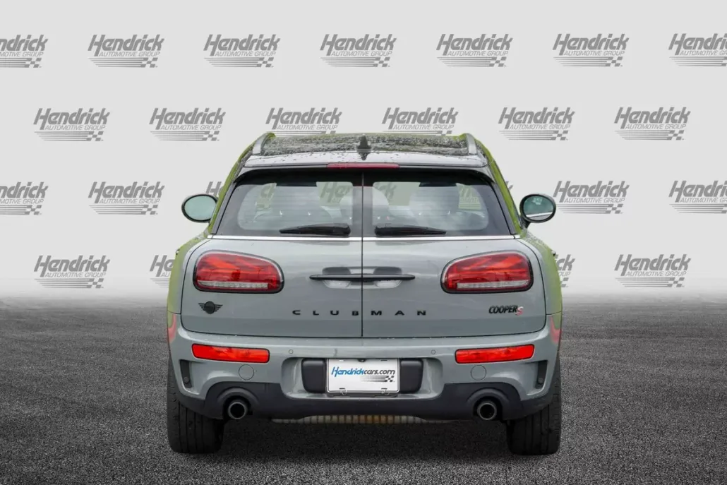 2023 Mini Clubman Base S ALL4 photo 1