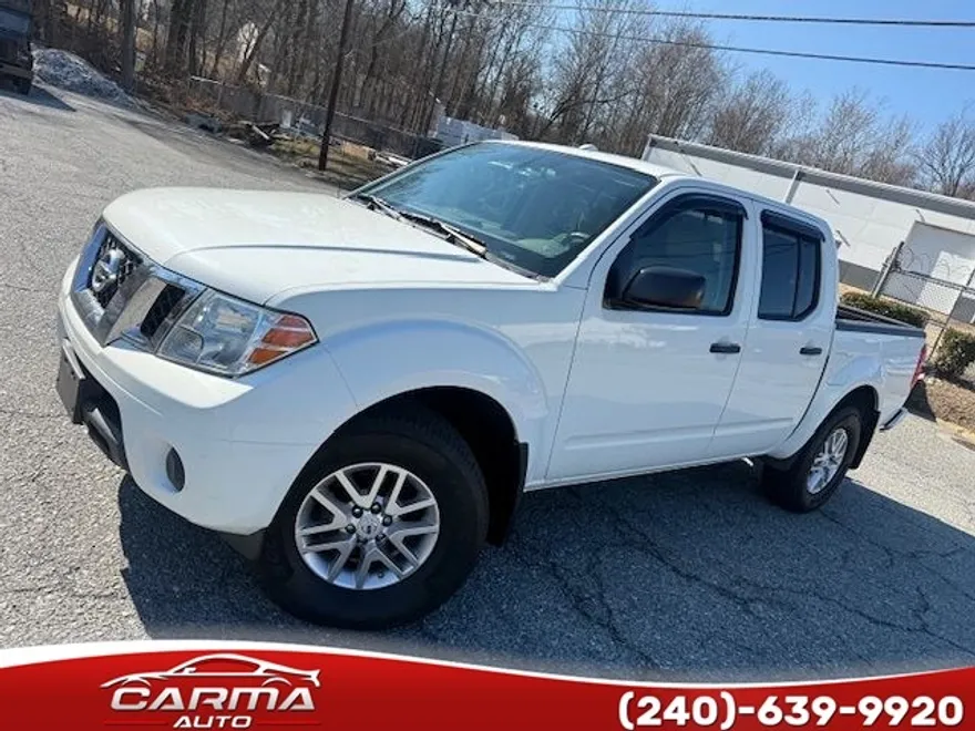 2014 Nissan Frontier SV photo 1