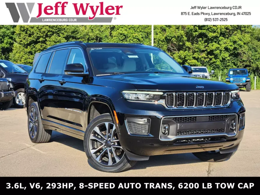 2023 Jeep Grand Cherokee Overland photo 1