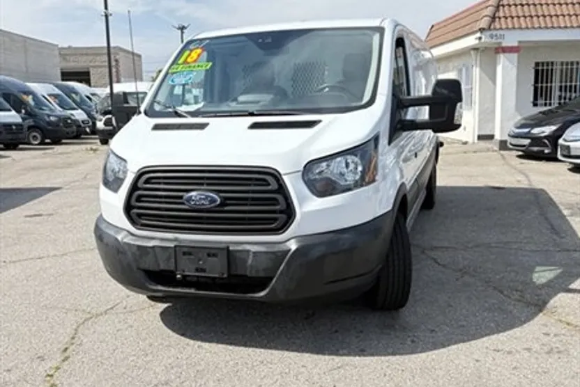 2018 Ford Transit photo 1