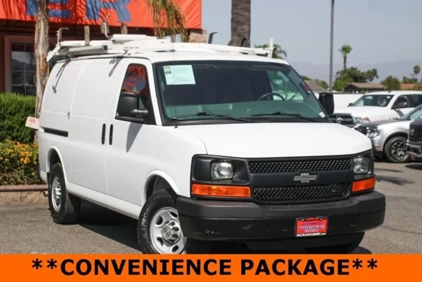 2014 Chevrolet Express 2500 Work Van photo 1