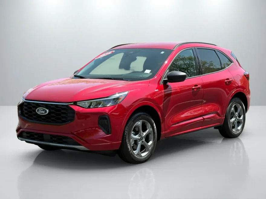 2024 Ford Escape ST-Line photo 1