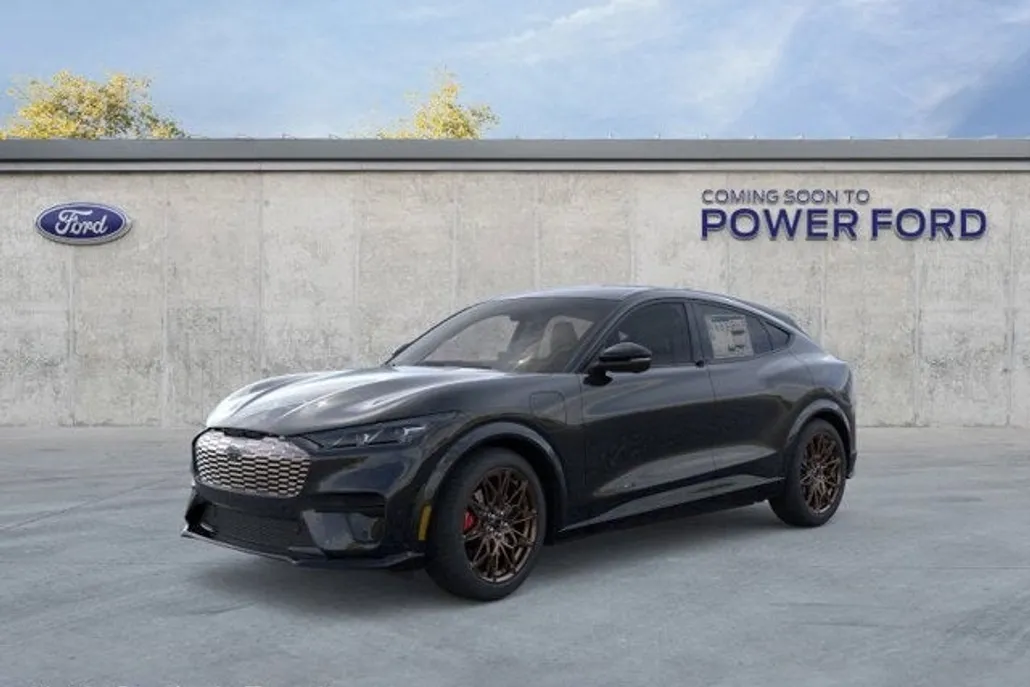 2025 Ford Mustang Mach-E GT photo 1