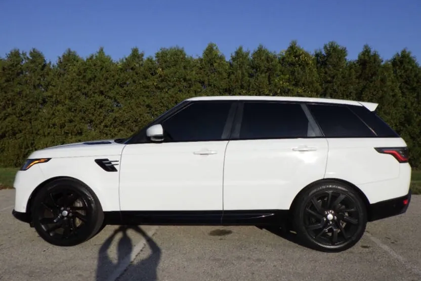 2019 Land Rover Range Rover Sport HSE photo 1