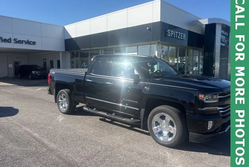 2018 Chevrolet Silverado 1500 LTZ photo 1