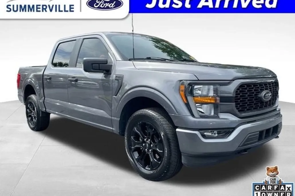 2023 Ford F-150 XL photo 1