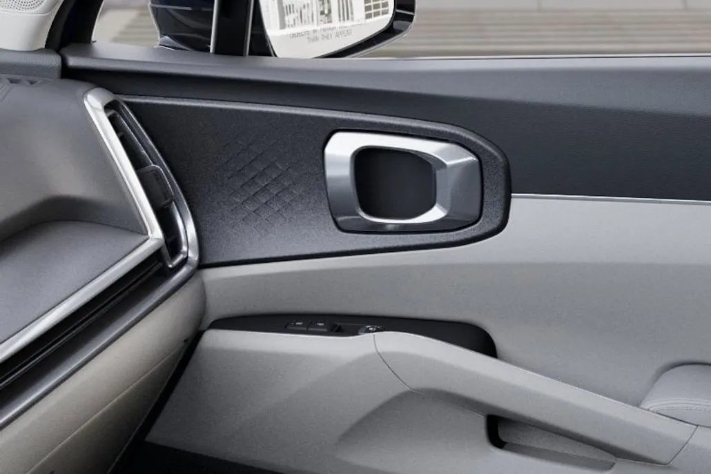 2025 Kia Sorento S photo 1